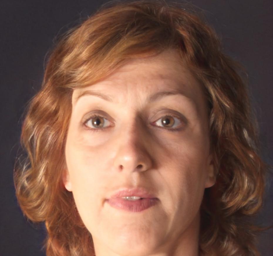 Portrait de Camille Dubois, experte en gestion financière
